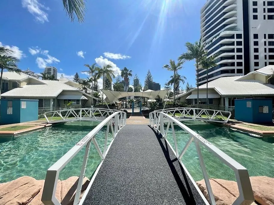 Diamond Beach 81 Gold Coast 0*,  Australien